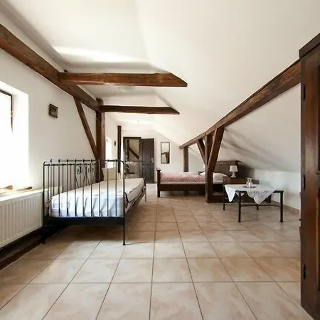 U Zamku Гостевой дом 3*