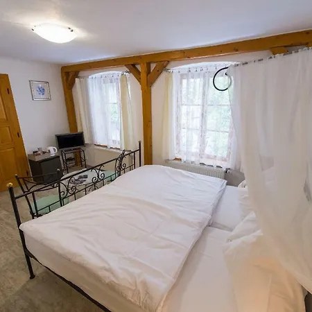 Gasthof U Zámku