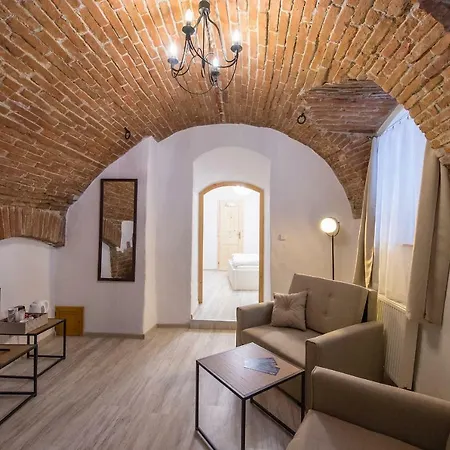 Gasthof U Zámku 3*