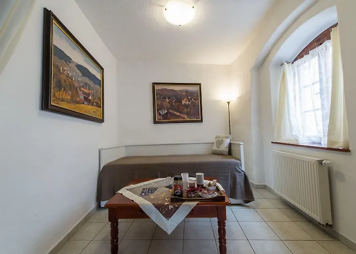 U Zámku Affittacamere 3*